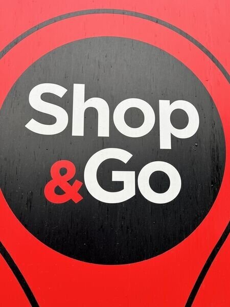 Lucratori comerciali cu experienta pentru magazin Shop&Go,